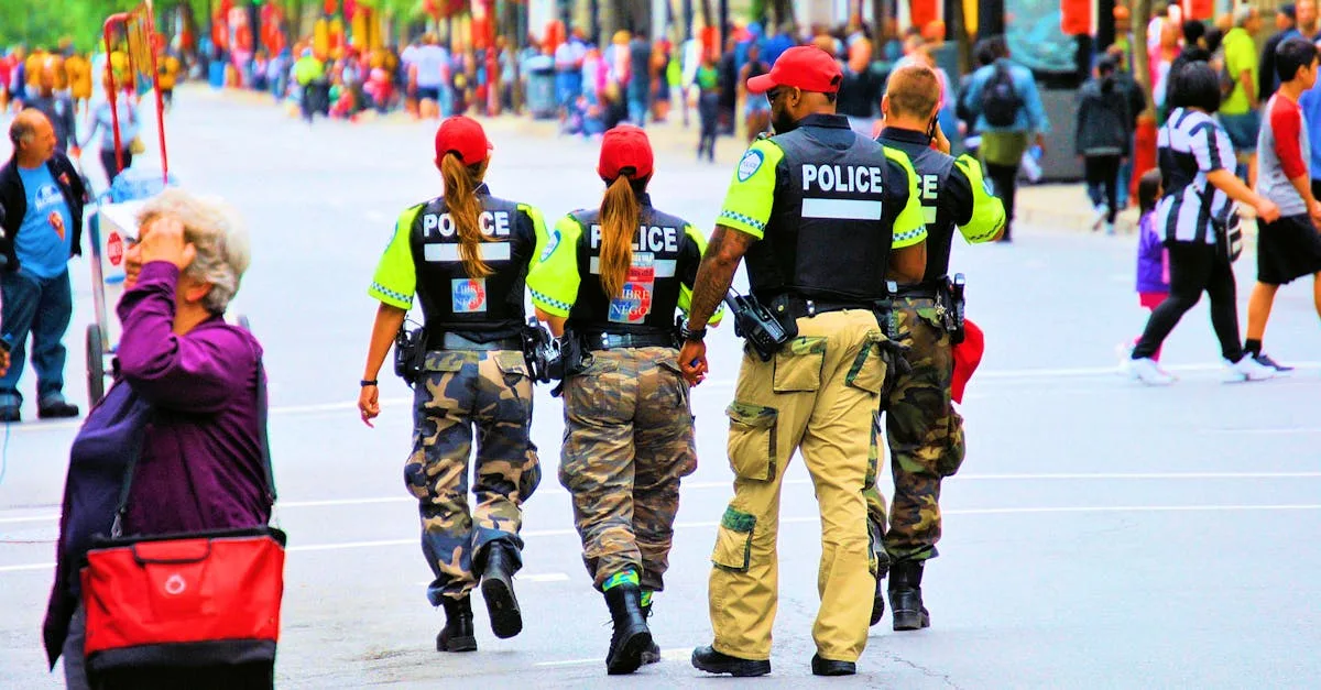 assurez la sécurité des événements lgbtq+ avec des conseils pratiques et des ressources indispensables pour un environnement inclusif et sécurisé.