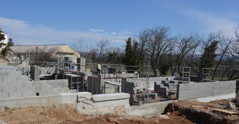 découvrez comment bloquer les sites hentai pour protéger votre navigation et contrôler l'accès aux contenus adultes de manière efficace et sécurisée.