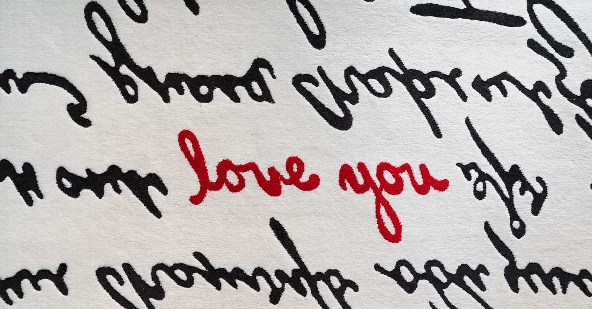 découvrez une lettre d'amour sincère et émouvante, pleine de passion et de tendresse pour toucher le cœur de votre bien-aimé(e).
