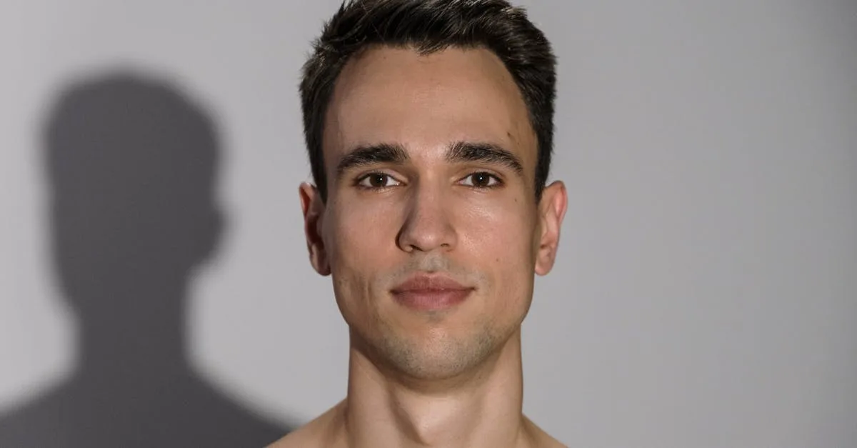 découvrez tout sur le point g masculin : conseils, techniques et bienfaits pour un plaisir accru et une nouvelle expérience intime.